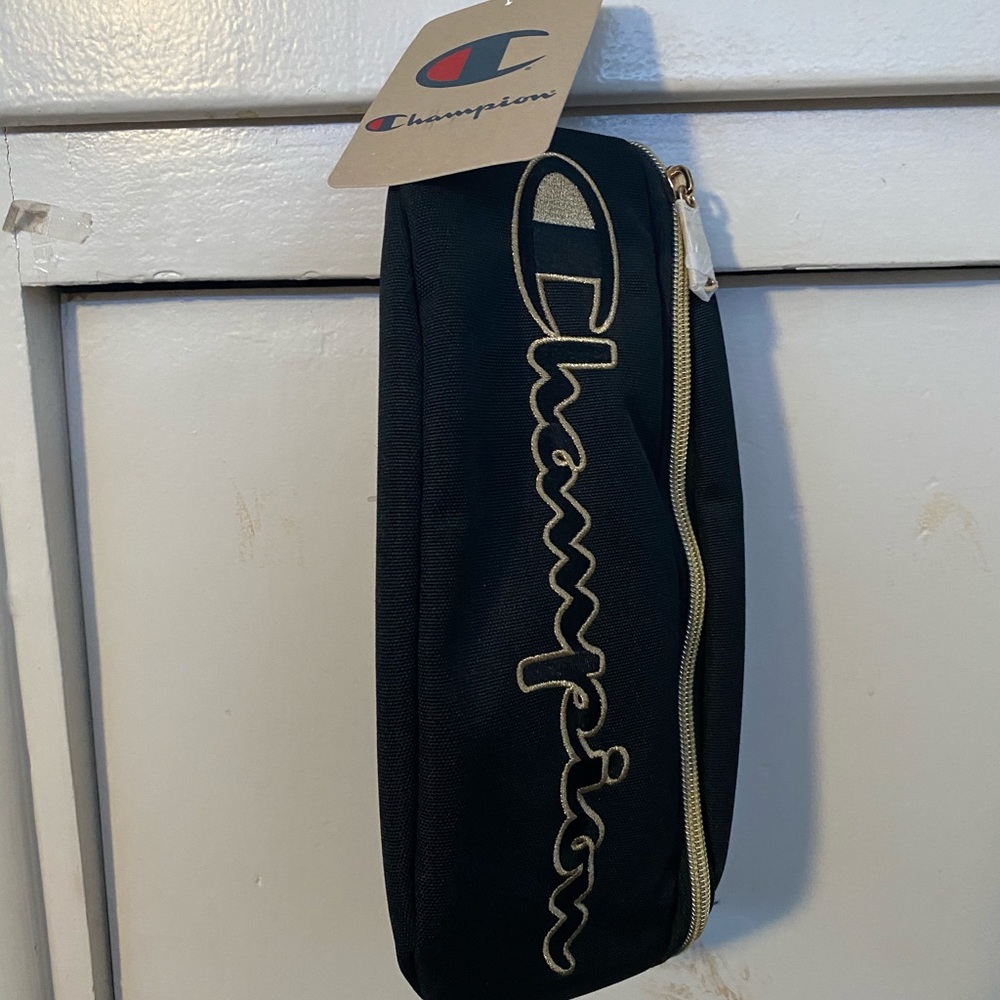 Brand New Champion Sidebag